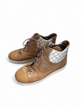 Stuart Weitzman Chairman High Top Sneaker Stone Leather